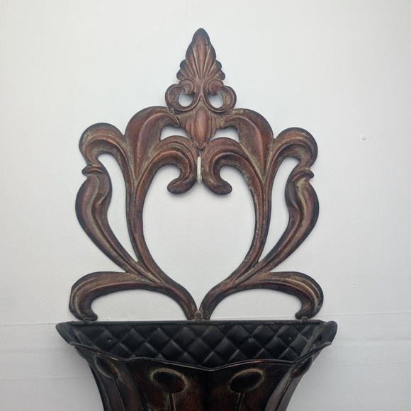 Rustic /Bronze  Decor Metal Large Tall Scalloped Wall Sconce - Picture 4 of 8